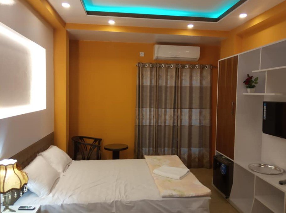 হোটেল এস,এম