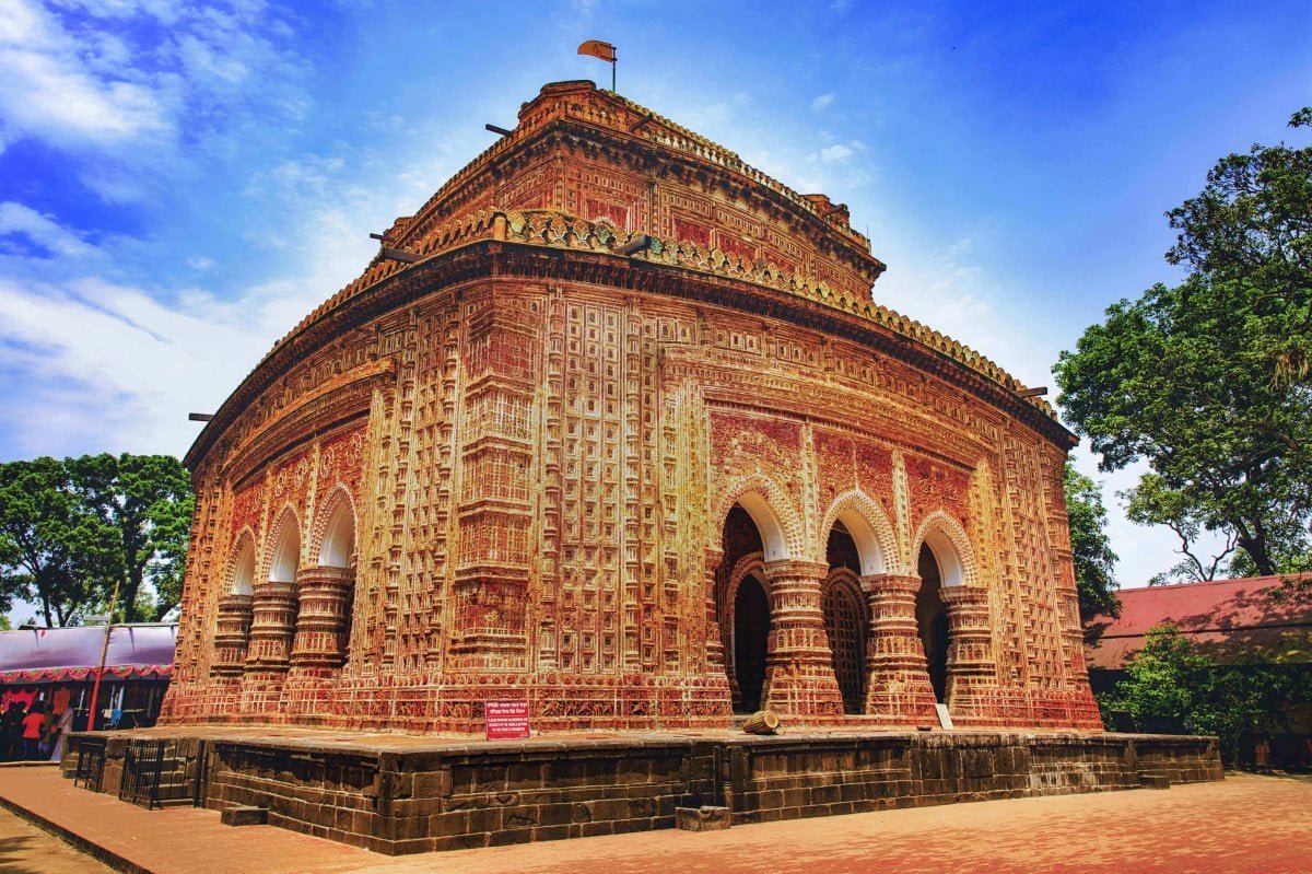 কান্তজী মন্দির দিনাজপুরে অবস্থিত একটি প্রাচীন মন্দির