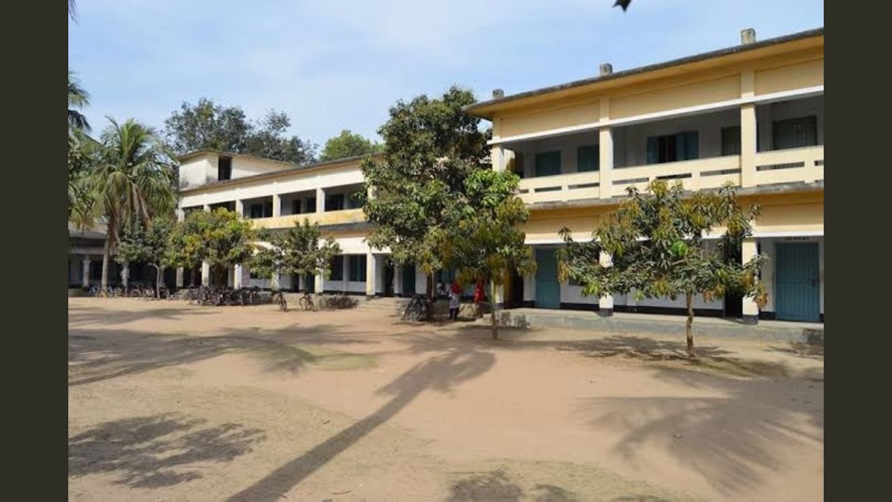 Ghoraghat K.C Pilot School And College