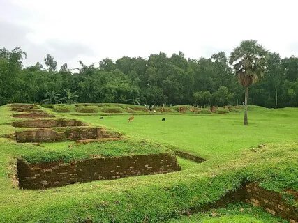 দিনাজপুরের সীতাকোট বিহার