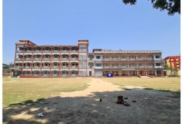 দিনাজপুর উচ্চ বিদ্যালয়